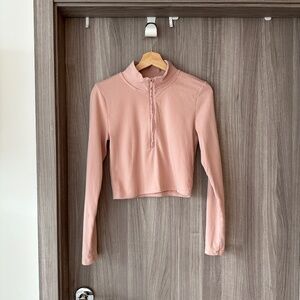 Aritzia Sunday Best pink top